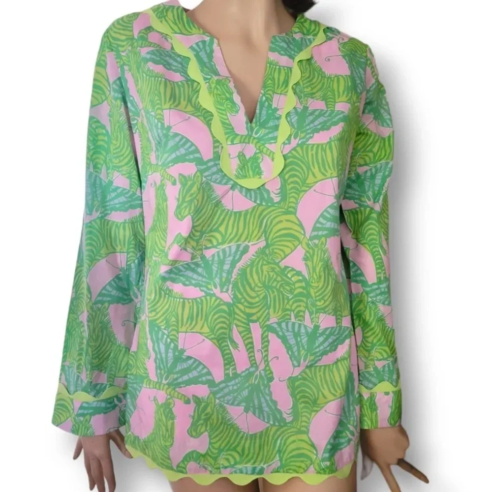 Lilly Pulitzer Zebra and Butterfly Tunic - Picture 10 of 10